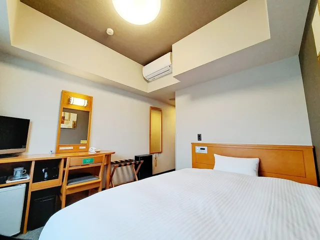 غرفة مفردة بسرير مزدوج للمدخنين، Hotel Route-Inn Shinjyo Ekimae 1/7