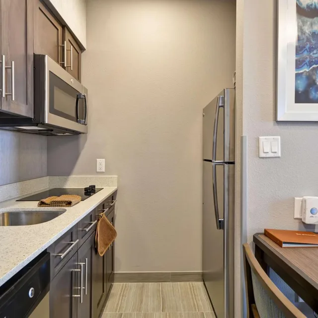 جناح بسرير كينج بغرفة نوم واحدة مع أريكة، Homewood Suites By Hilton Conroe 5/6
