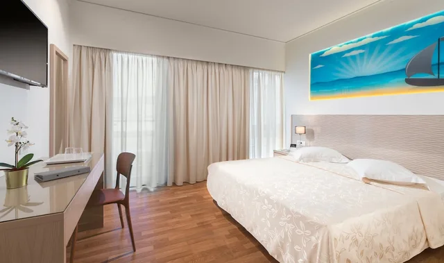 غرفة مفردة، Alexandra Hotel 11/13