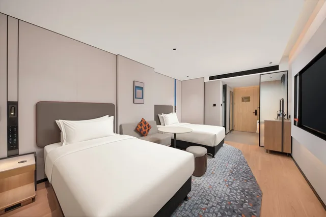 Holiday Inn Express Jinan Quancheng Square by IHG، جينان 14/50