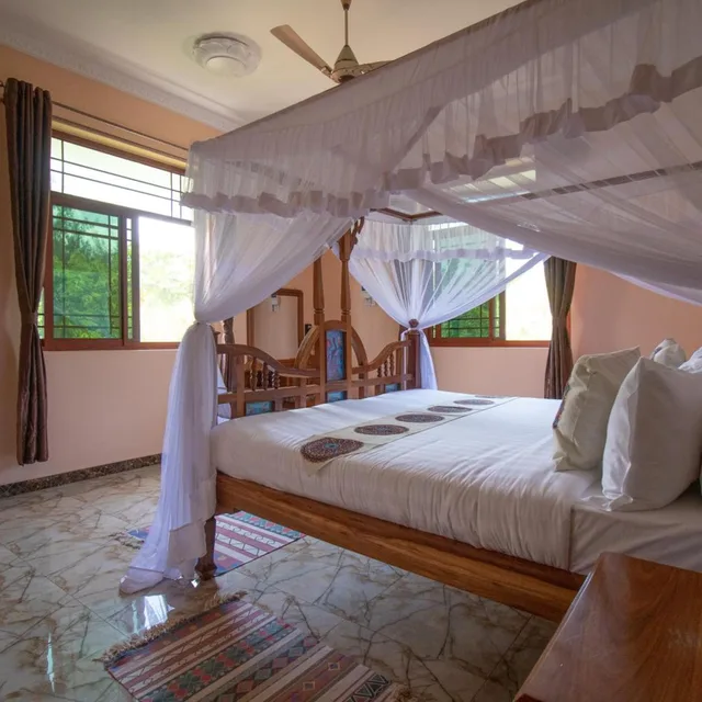 غرفة سوبيريور بسرير كينج، Sunny Palms Beach Bungalows 9/10