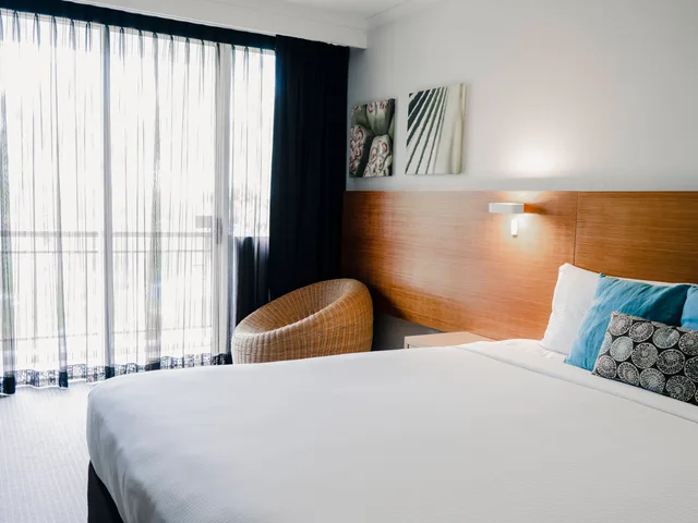 غرفة بسرير كينج، Novotel Cairns Oasis Resort 4/9