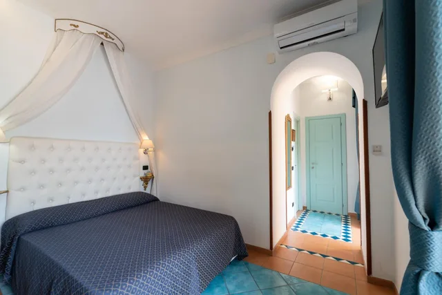 غرفة سوبيريور بسرير كينج، PALAZZO VINGIUS 1/8