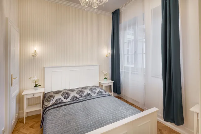 شقة بسريرين كوين بغرفتين، OLD TOWN SQUARE APARTMENTS 7/10