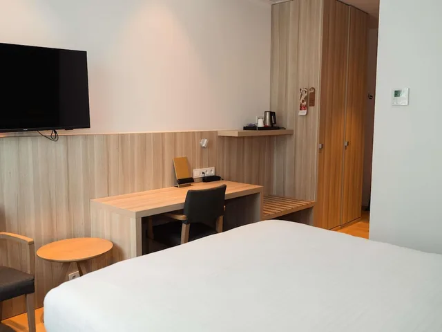غرفة سوبيريور بسريرين منفصلين، Hotel Mercure Roeselare 4/6