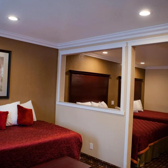 جناح عائلي ديلوكس، Budget Inn Anaheim 5/10