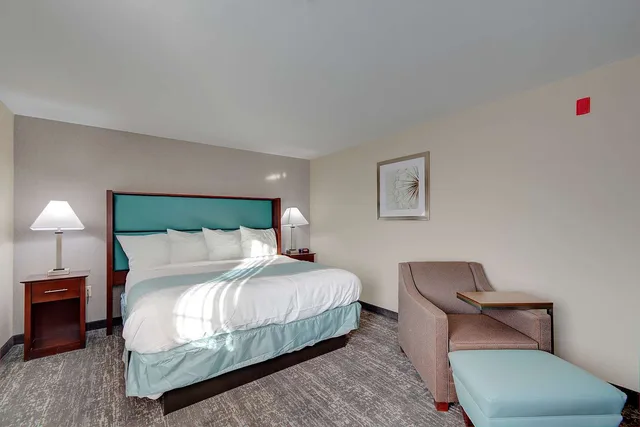 غرفة بسرير كينج لذوي الإعاقة، Best Western Hampshire Inn And Suites Seabrook 2/4