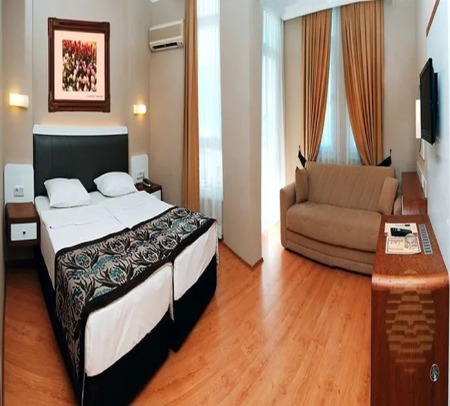 غرفة قياسية بسرير مزدوج، Azak Hotel 3/5