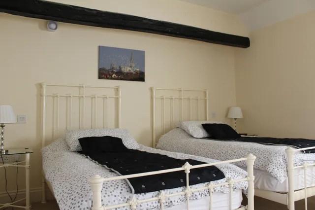 Classic, Twin Beds, Trundle Bed, Bulls Head 1/1