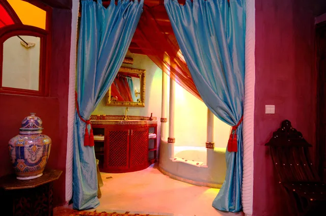 Honeymoon, Sara, Suite، Riad Lorsya 1/1