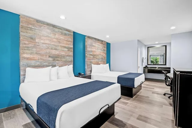 جناح بسرير كينج وسريرين كوين، SureStay Hotel by Best Western Buena Park Anaheim 2/10