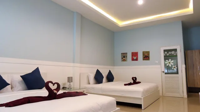 غرفة عائلية بسريرين كينج، Blue Moon Samet 2/2