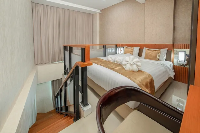 لوفت بسرير مزدوج، Braling Grand Hotel by Azana 2/3