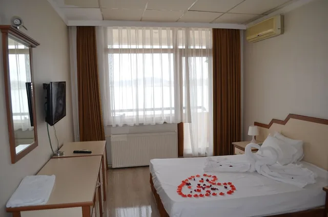 غرفة بسرير مزدوج، Ayvalik Palas Hotel 1/6