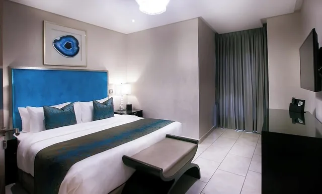 1 Bedroom, Deluxe, Suite, Double Bed, Oak Plaza Suites 1/3