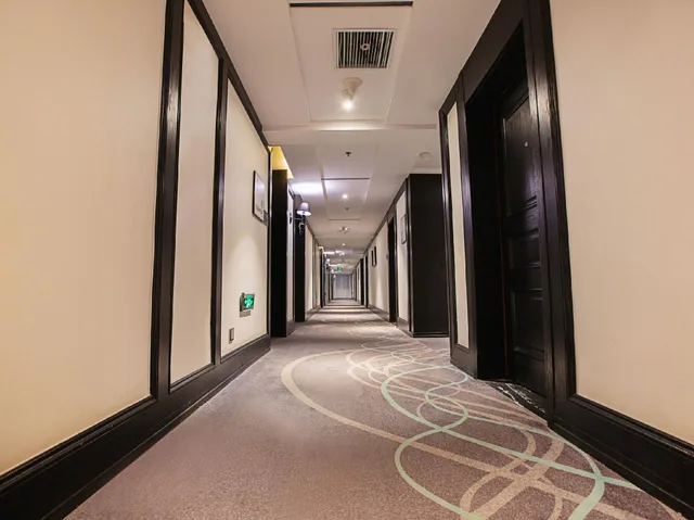 Xana Hotelle (Zhengzhou Guoji Road)، تشنغتشو 83/100