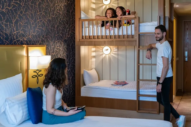 غرفة عائلية بسرير كوين وسرير بطابقين، Dream Castle Hotel 2/4