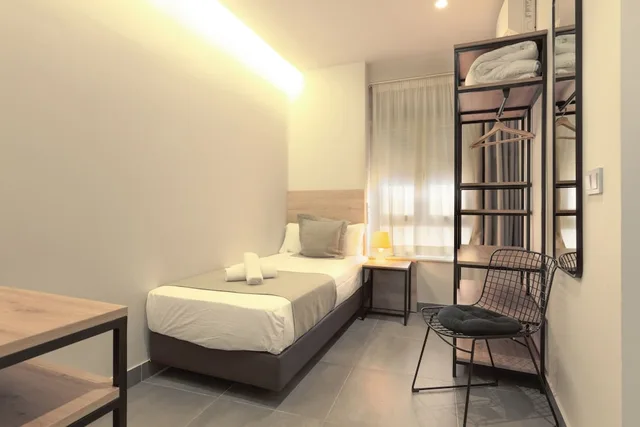 غرفة أساسية مفردة بإطلالة على الفناء، Hotel La Milagrosa 2/11