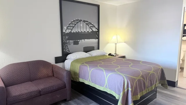 غرفة بسرير مزدوج للمدخنين، Super 8 By Wyndham Monticello Ar 2/5