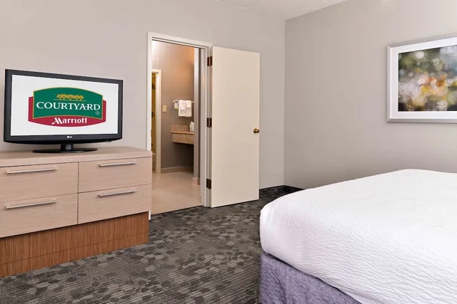 جناح بغرفة نوم واحدة لذوي الإعاقة، Courtyard Dallas Northwest 2/3