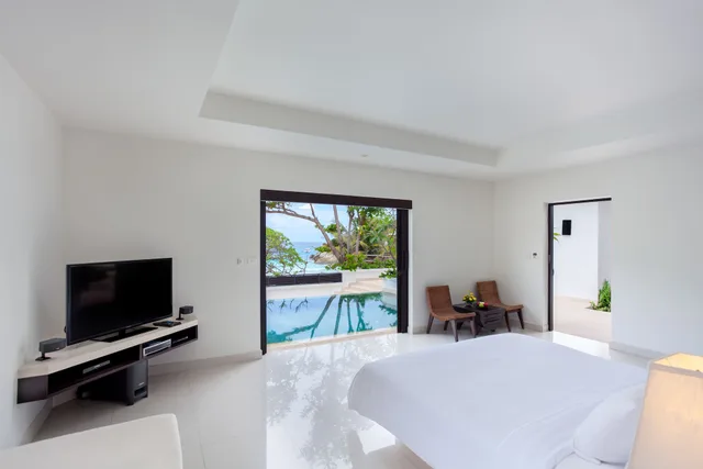 Grand, Pool, Suite, King Bed, Partial Sea View، The Racha 1/7