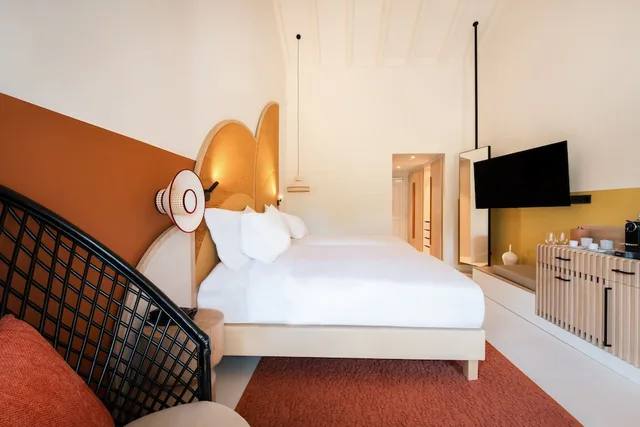 Connecting, King and Twin Beds, Outdoor View، SO/Sotogrande Spa & Golf Resort Hotel 2/3