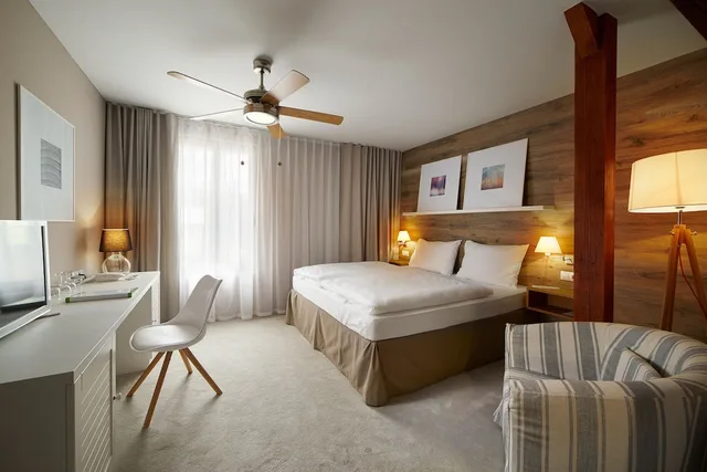 Superior, Queen Bed, Golf Course View, Balcony، Cihelny Golf & Wellness Resort 5/10
