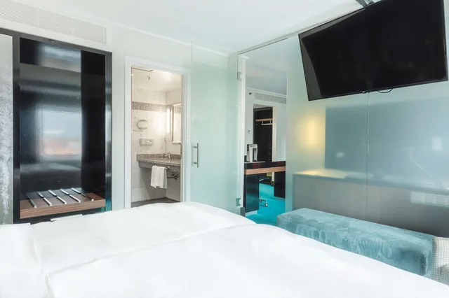جناح جونيور بسرير كوين، Radisson Blu Scandinavia Aarhus 6/10