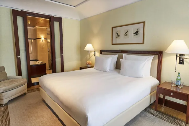 جناح تنفيذي بسرير كينج، Hotel Adlon Kempinski Berlin 2/7