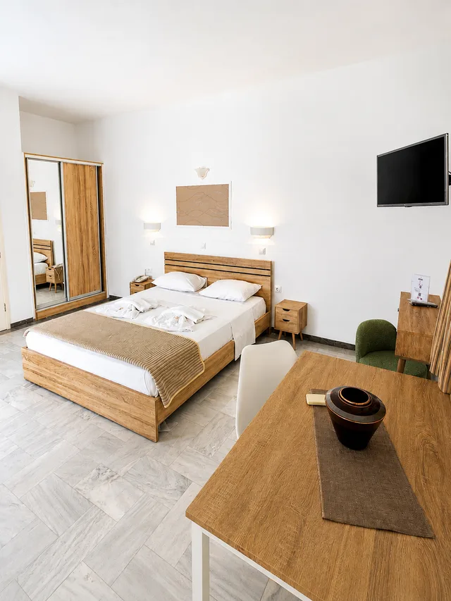 استوديو، Eko Suites 6/9