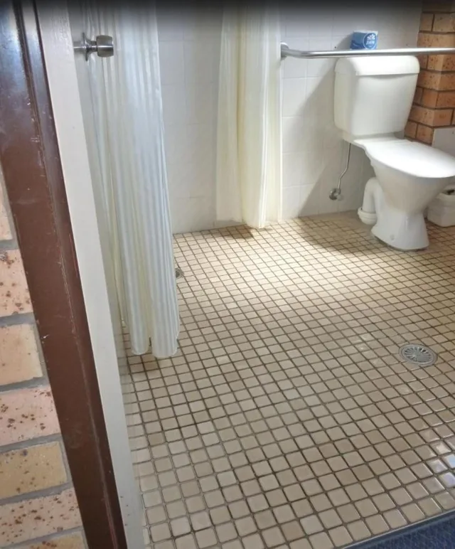 غرفة قياسية بسرير كوين لذوي الإعاقة، ROYAL PALMS MOTOR INN 7/9