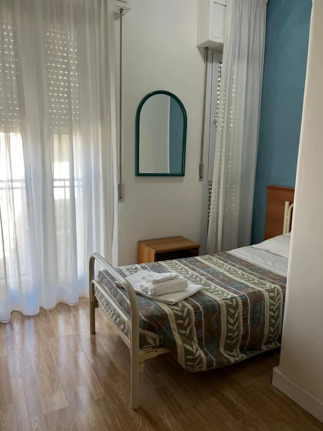 غرفة قياسية مفردة، Stella D Italia 1/8