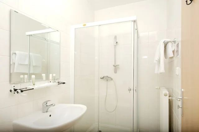 غرفة بسريرين منفصلين، Stary Pivovar Hotel 5/6