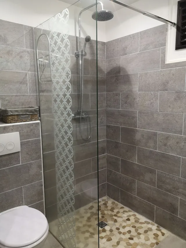 1 Bedroom, Comfort, Bungalow, Double and Twin Beds, Beach Front، Brise Marine 5/5