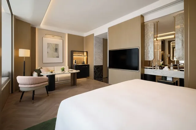Fairmont Gold, King Bed، Fairmont Xiamen 3/7