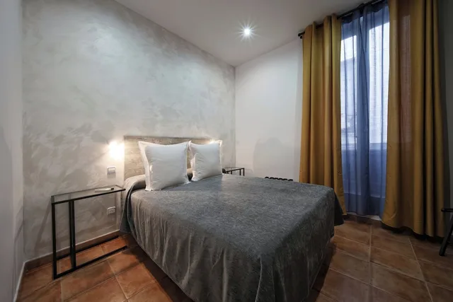 غرفة داخلية كومفورت بسرير مزدوج بحمام خاص، Hostal Las Fuentes 3/6