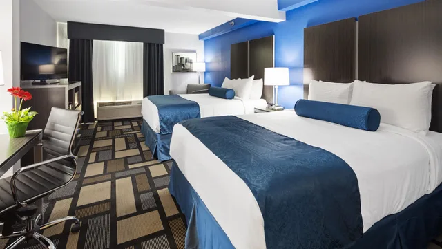 غرفة قياسية بسريرين كوين لذوي الإعاقة، Best Western Plus Birmingham Inn & Suites 2/3