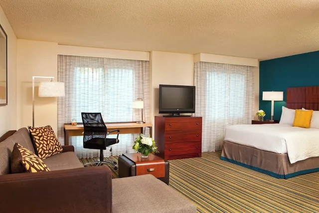 استوديو بسرير كوين مع أريكة، Residence Inn By Marriott Sacramento South Natomas 2/4