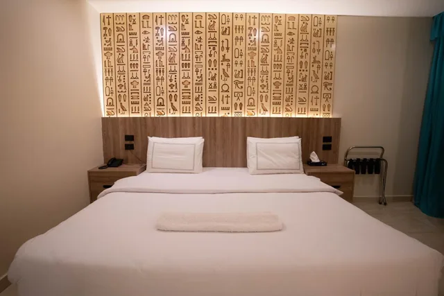 Room, Double or Twin Bed, Pyramids View, Balcony، Great Pyramid Inn 3/4