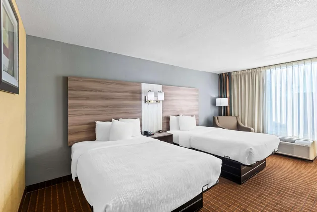 غرفة بسريرين مزدوجين، Quality Inn Fort Dodge 4/5
