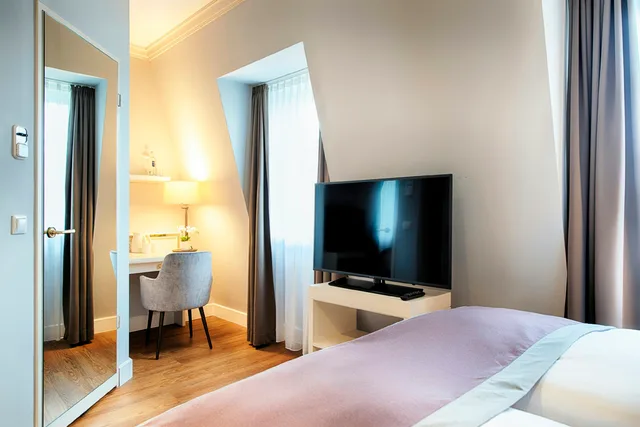 Superior, Double Bed, Welcome Residenzschloss 1/10
