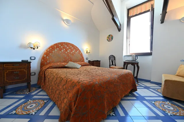 غرفة بسرير مزدوج بإطلالة على البحر، Croce Di Amalfi 1/1