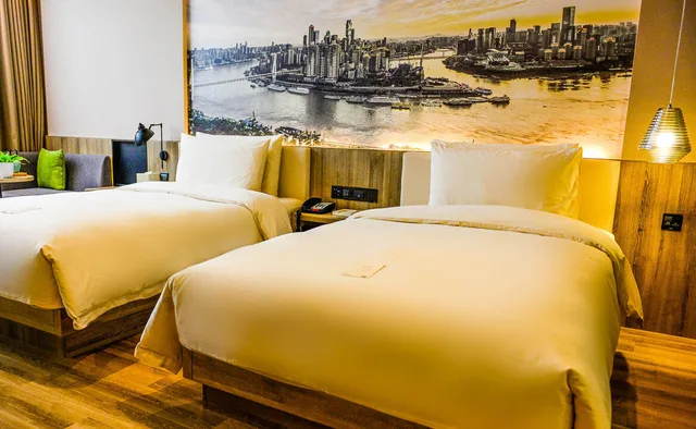 2 Bedrooms, Family Suite, Jimu, 4 Beds, City View, Attic، Atour Hotel (Chongqing Jiefangbei) 2/3
