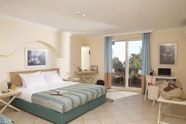 غرفة سوبيريور بسرير مزدوج وسرير فردي بإطلالة على الحديقة، Club Resort Atlantis 4/9