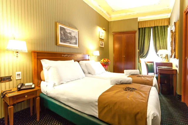 غرفة سوبيريور بسرير مزدوج أو سريرين منفصلين، Hotel Manfredi Suite in Rome 2/5