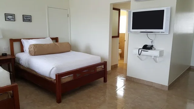 Mezzanine, Standard, 2 Double Beds, Kitchen، Le Cabanon Motel 1/2