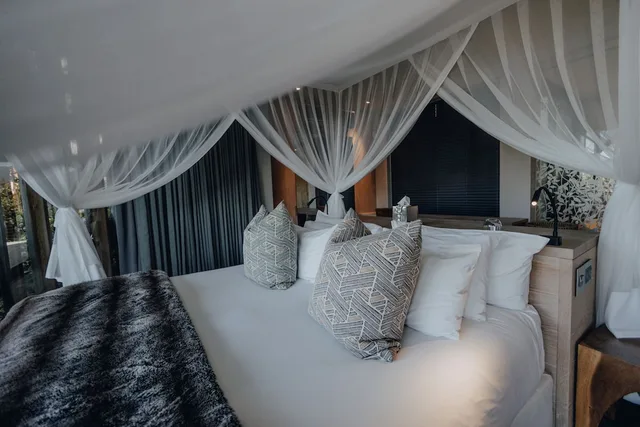 فيلا فاخرة بسرير كينج وسريرين منفصلين بغرفتي نوم، Spanish Farm Guest Lodge 5/10