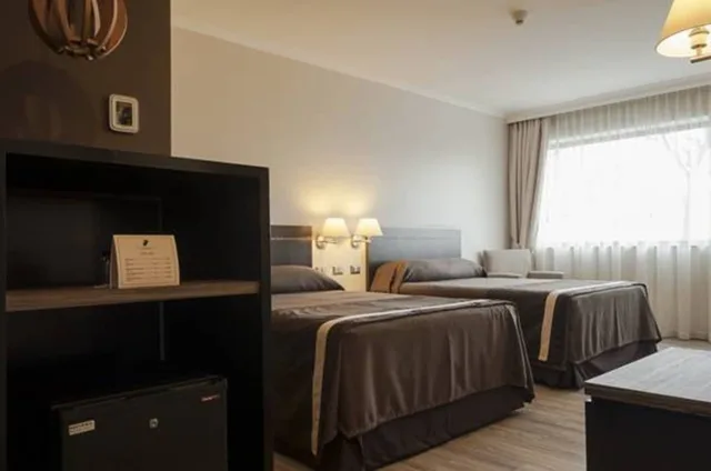 غرفة كلاسيكية بسريرين كوين، HOTEL DIEGO DE ALMAGRO PROVIDENCIA 1/3