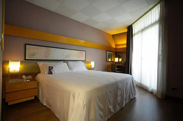 غرفة كلاسيكية بسرير كوين، Four Points By Sheraton Catania Hotel And Conference Center 6/10