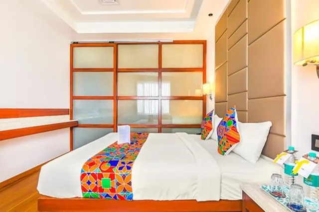 غرفة بريميوم، Fabhotel Krishna Boutique Marathahalli 2/2